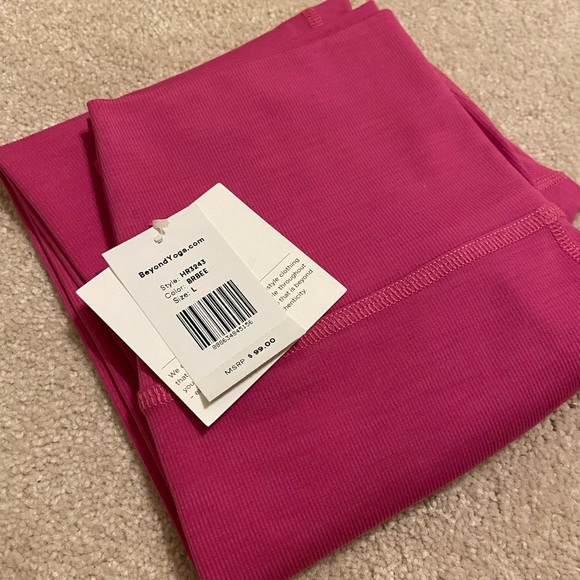 Beyond Yoga Ribbed Midi Leggings - Picture 3 of 4